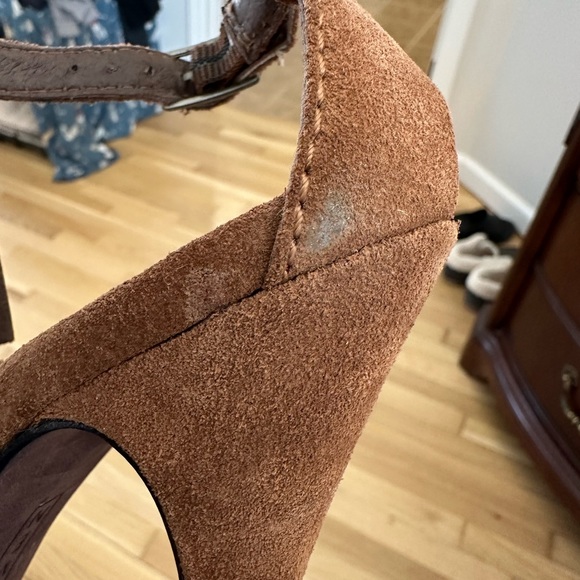 Boho chic Steve Madden heeled sandals with brown suede and fringe!! - Picture 8 of 8